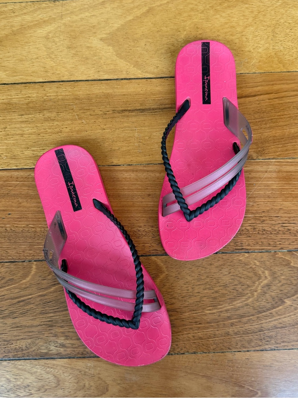 Ipanema Pink Flip Flops. Size 7.